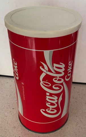 07648-1 € 4,00  coca cola voorraad blik rood rond H 20 D10.jpeg